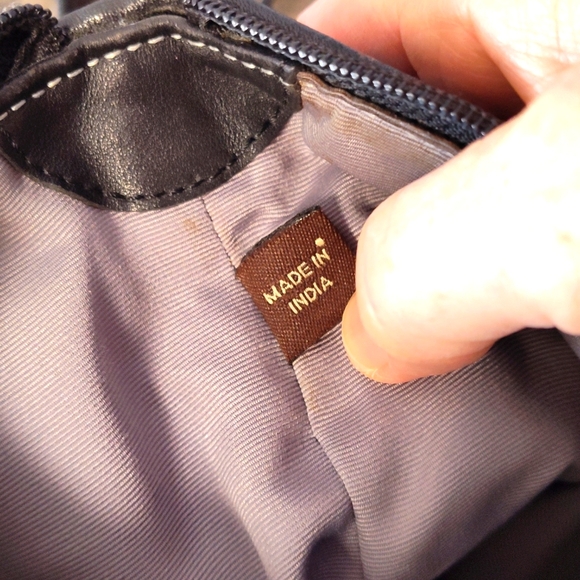 Leather Crossbody Bag - Picture 6 of 7